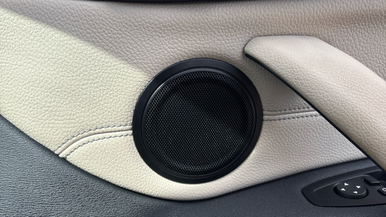 BMW X1 xDrive 20i [178] xLine 5dr Step Auto Petrol Estate